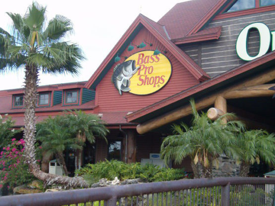 Bass_Pro_Shops-Orlando railing fix